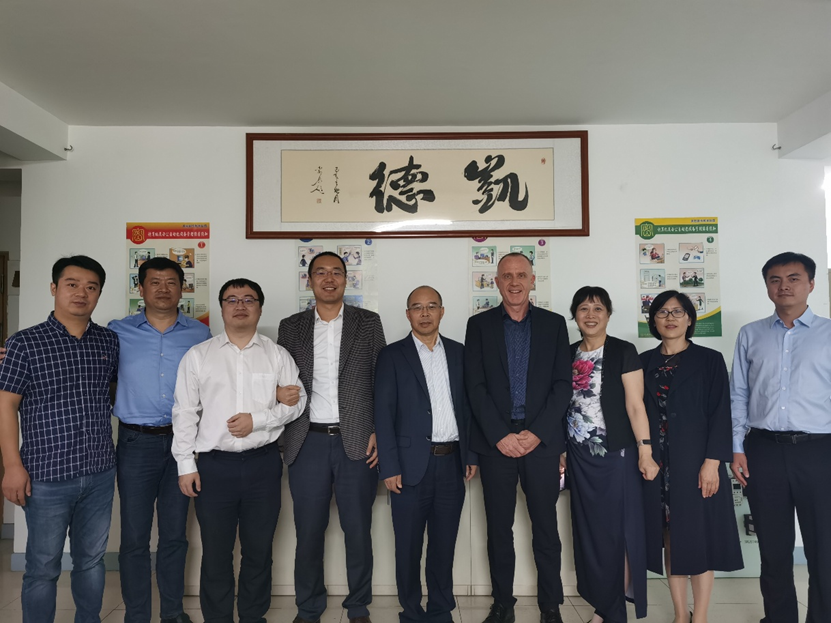 ���Қgӭ���T���I(l��ng)��(d��o)�W�R�ҹ�˾����ָ��(d��o)����